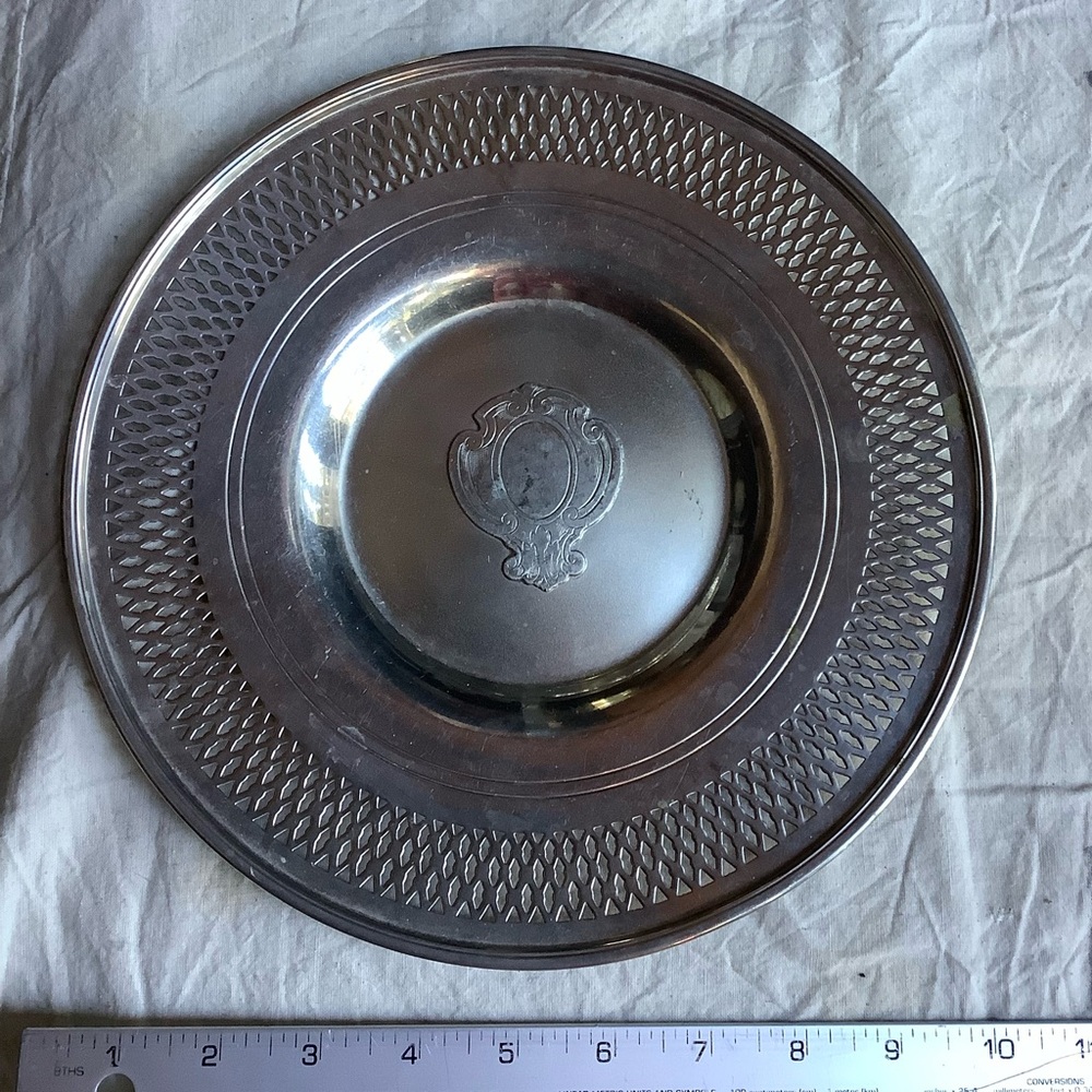 Vintage Manning Bowman Cutout Silver Plate 10 inch
